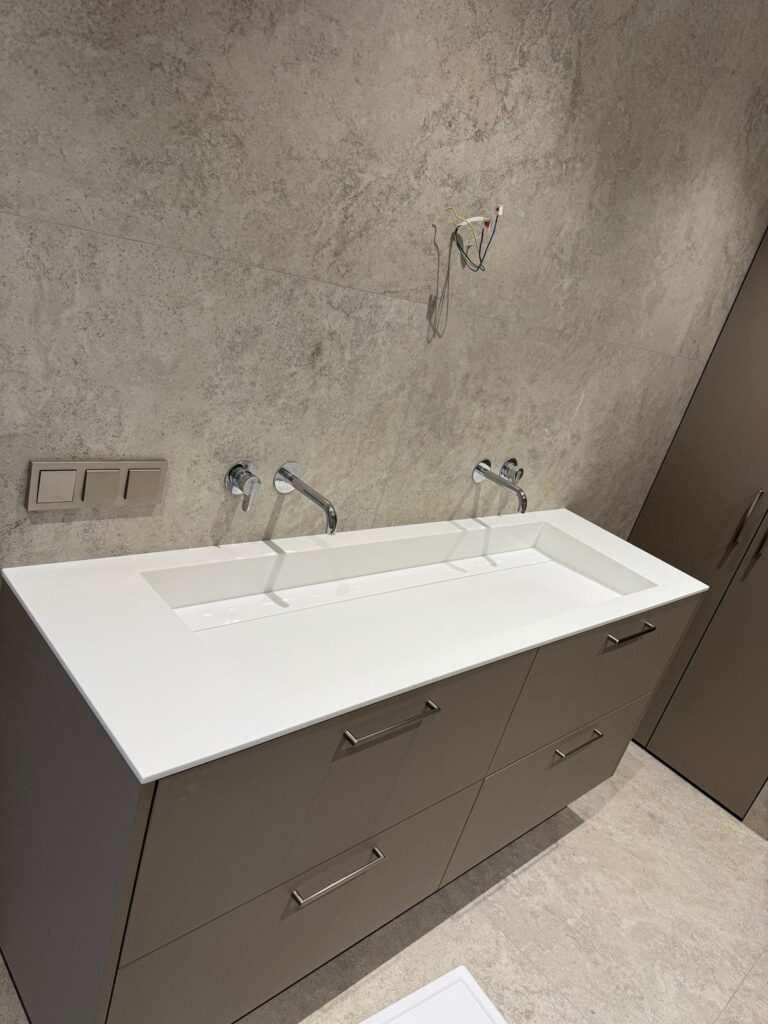 WhatsApp Image 2025-09-15 at 19.18.00_34540285